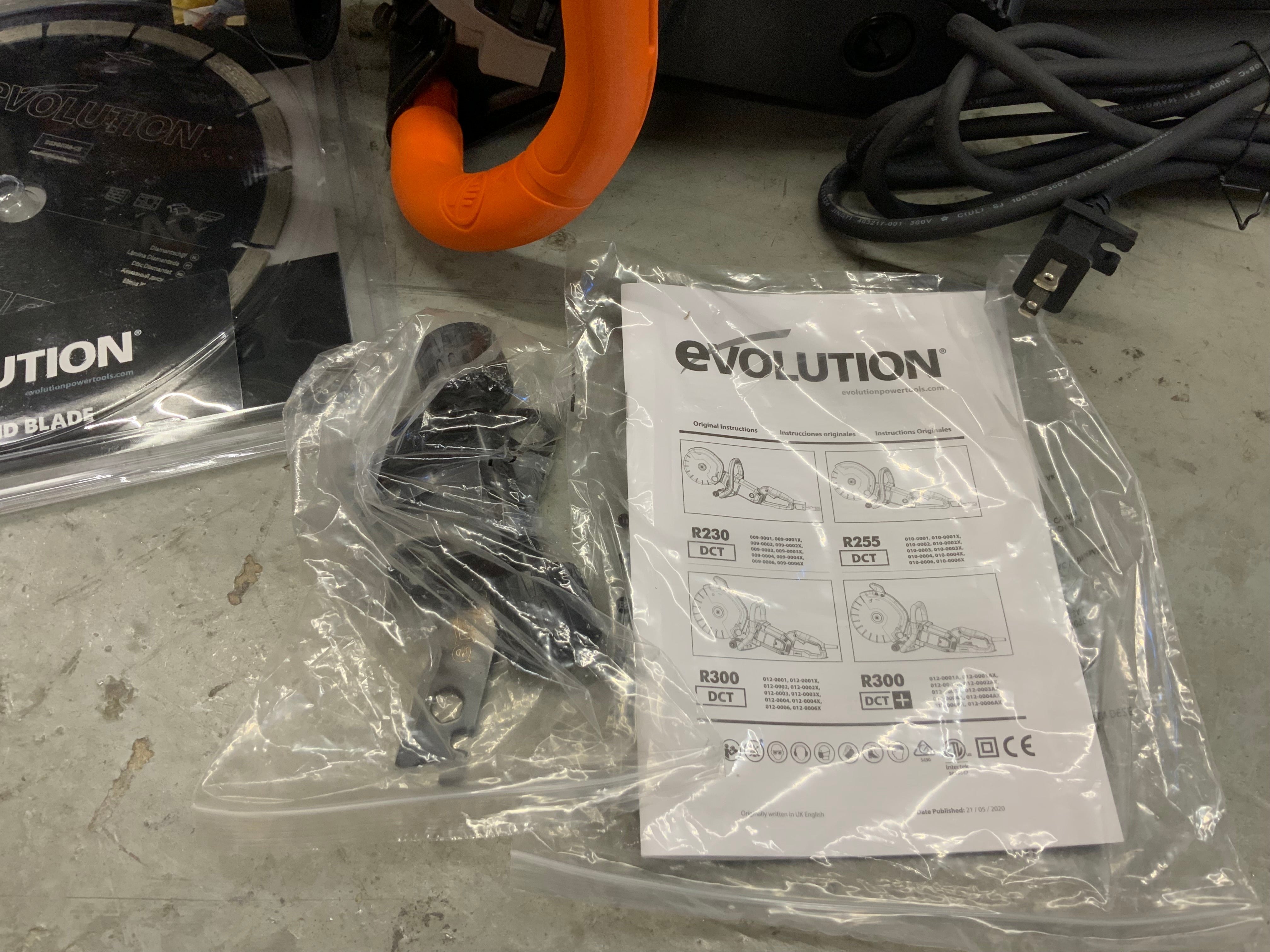 Evolution R230DCT - 9 Inch Electric Concrete Saw W/ 9 Inch Diamond Blade (8089541771502)